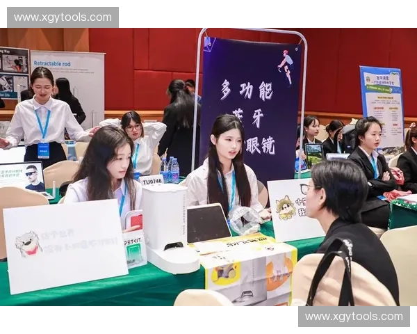 基于球员沟通系统的智能化团队协作与竞技表现提升研究